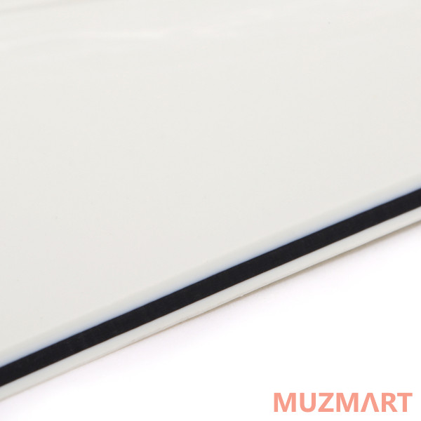 Musiclily MX1302AW Защитная накладка бас-гитары Jazz Bass Modern Style, 3 слоя, белая